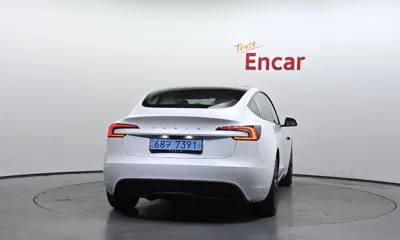 Tesla Model 3 2026, 843 км, за 31550.9 USD