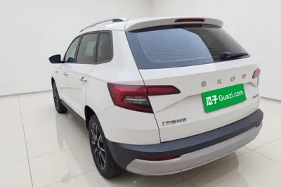 Skoda Karoq 2020, 70400 км, за 10811 USD