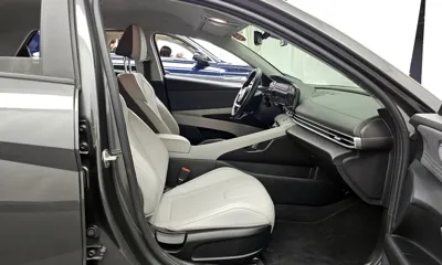 Hyundai Avante 2021, 29651 км, за 12465.54 USD - фото 11