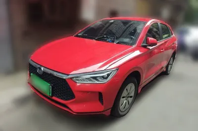 BYD e2 · 2021 год