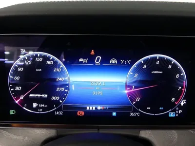 Mercedes-Benz AMG GT 2024, 3200 км, за 72807.62 USD - фото 7