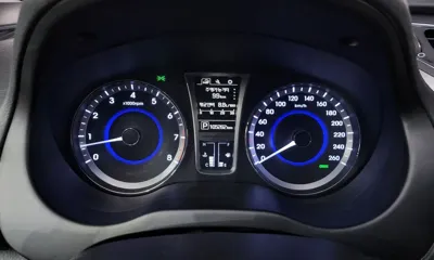 Hyundai Grandeur 2016, 105262 км, за 4726.27 USD - фото 8
