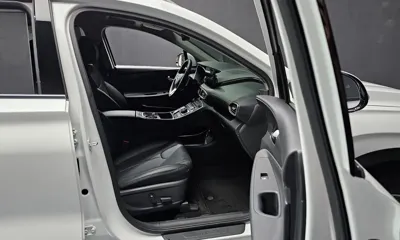 Hyundai Santafe 2023, 22066 км, за 24533.62 USD - фото 17