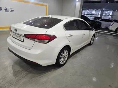 Kia K3 2016, 113422 км, за 4594.98 USD