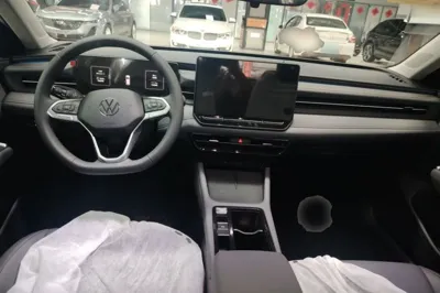 Volkswagen Lavida 2026, 100 км, за 16309 USD