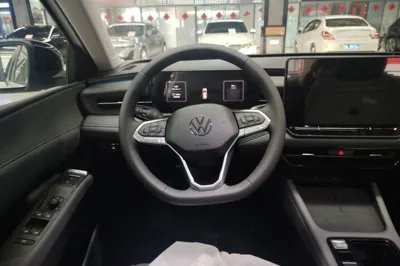 Volkswagen Lavida 2026, 100 км, за 16309 USD