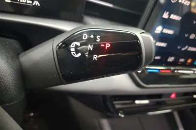 Volkswagen Lavida 2026, 100 км, за 16309 USD - фото 7