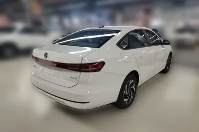 Volkswagen Lavida 2026, 100 км, за 16309 USD - фото 21