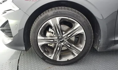 Kia K5 2023, 39900 км, за 20188.94 USD