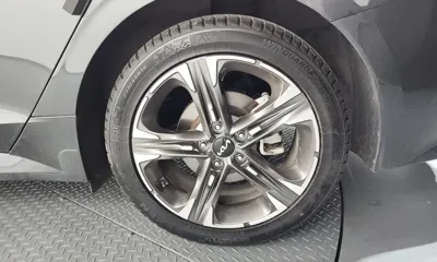 Kia K5 2023, 39900 км, за 20188.94 USD - фото 21