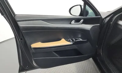Kia K5 2023, 39900 км, за 20188.94 USD - фото 24
