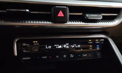 Kia K5 2023, 39900 км, за 20188.94 USD - фото 31