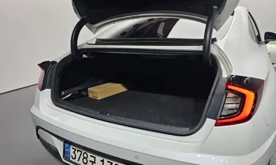 Hyundai Sonata 2021, 123033 км, за 11152.68 USD - фото 20