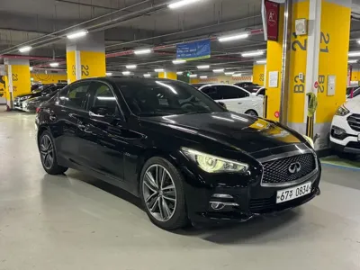 Infiniti Q50 2016, 126500 км, за 3577.94 USD