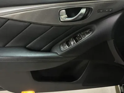 Infiniti Q50 2016, 126500 км, за 3577.94 USD - фото 12