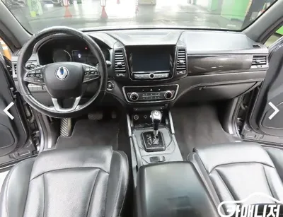 KG_Mobility_Ssangyong Rexton 2020, 122920 км, за 8790.78 USD - фото 12