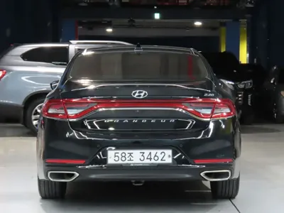 Hyundai Grandeur 2017, 139065 км, за 7752.45 USD