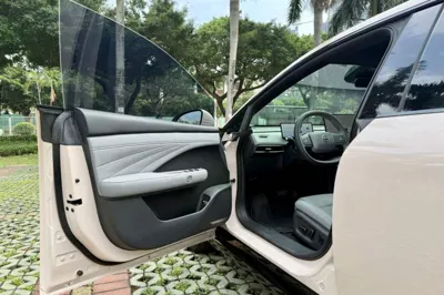Nissan N7 2025, 2900 км, за 18394 USD - фото 19