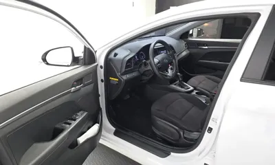 Hyundai Avante 2019, 215038 км, за 6494.18 USD - фото 10