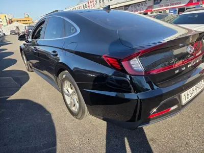 Hyundai Sonata 2020, 79623 км, за 9184.01 USD - фото 7