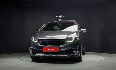 Kia Canival 2018, 56566 км, за 11567.96 USD