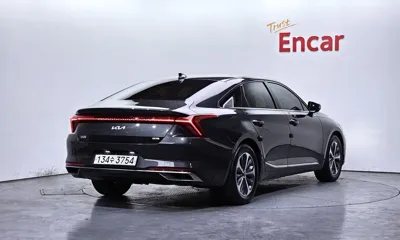 Kia K8 2022, 133287 км, за 13916.24 USD