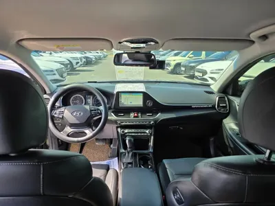 Hyundai Grandeur 2019, 81559 км, за 12209.53 USD - фото 7
