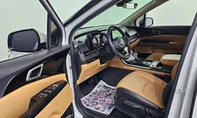 Kia Canival 2023, 66368 км, за 16186.69 USD - фото 10