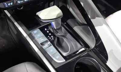 Hyundai Avante 2021, 47198 км, за 11946.96 USD - фото 9