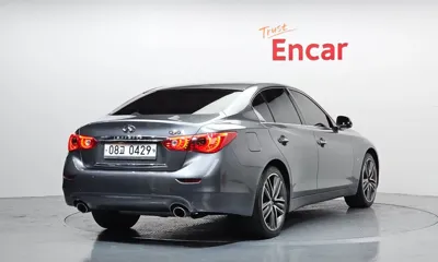 Infiniti Q50 2016, 193223 км, за 3517.92 USD