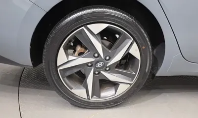 Hyundai Avante 2021, 30697 км, за 651459.63 USD
