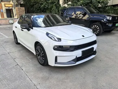 Lynk & Co 03 2021, 40000 км, за 6444.84 USD