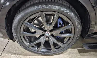 BMW X7 2023, 70314 км, за 66299.07 USD