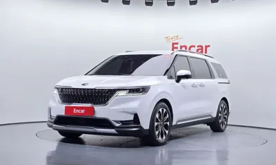 Kia Canival · 2021 год