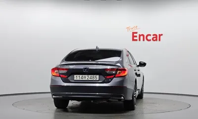 Honda Accord 2021, 59400 км, за 17031.78 USD