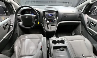 Hyundai Starex 2016, 130795 км, за 7100.98 USD - фото 7