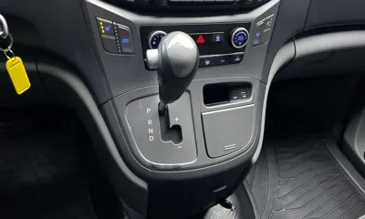 Hyundai Starex 2016, 130795 км, за 7100.98 USD - фото 9