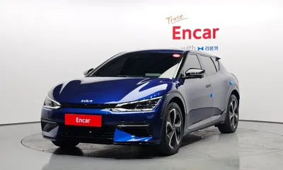 Kia EV6 · 2023 год