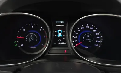 Hyundai Santafe 2015, 82642 км, за 8919.72 USD - фото 8