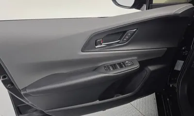 Toyota Prius 2024, 7736 км, за 23171.85 USD - фото 24