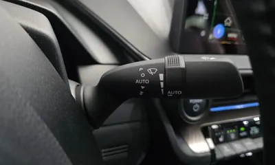 Toyota Prius 2024, 7736 км, за 23171.85 USD - фото 30