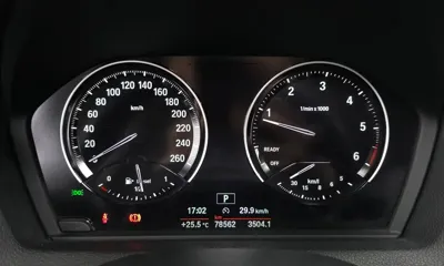 BMW 1-Series 2018, 78562 км, за 9744.52 USD - фото 8