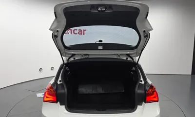 BMW 1-Series 2018, 78562 км, за 9744.52 USD - фото 20