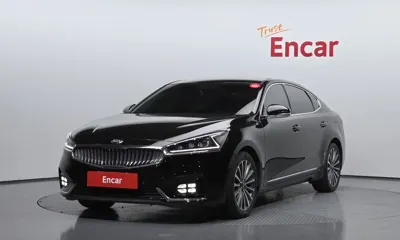 Kia K7 · 2018 год