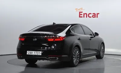 Kia K7 2018, 84235 км, за 7205.19 USD