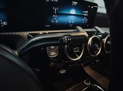 Mercedes-Benz A-Class 2019, 65759 км, за 11009.78 USD - фото 9