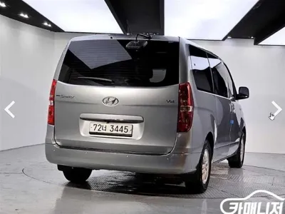 Hyundai Starex 2017, 119442 км, за 5112.28 USD