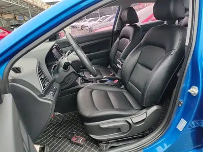 Hyundai Elantra 2019, 101100 км, за 5956.95 USD - фото 15
