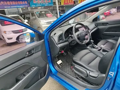 Hyundai Elantra 2019, 101100 км, за 5956.95 USD - фото 16