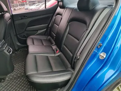 Hyundai Elantra 2019, 101100 км, за 5956.95 USD - фото 17